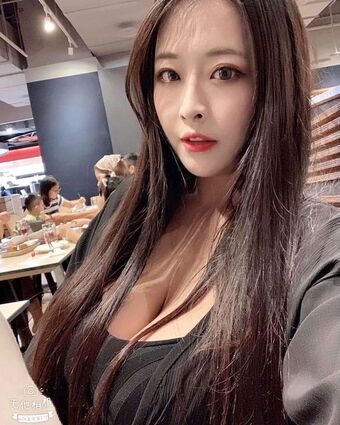 _04x_ Meztelen Kiszivárgások OnlyFans Fotó 7