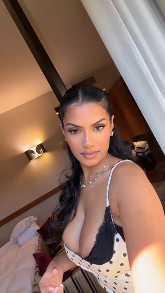 Abida Meztelen Kiszivárgások OnlyFans Fotó 51
