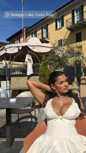 Abida Meztelen Kiszivárgások OnlyFans Fotó 52