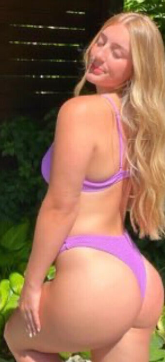 addyreeves Meztelen Kiszivárgások OnlyFans Fotó 1