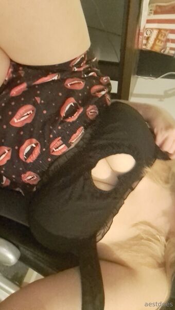 aestdoes Meztelen Kiszivárgások OnlyFans Fotó 18