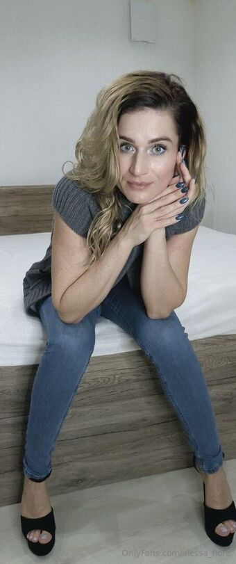 alessa_fiore Meztelen Kiszivárgások OnlyFans Fotó 36