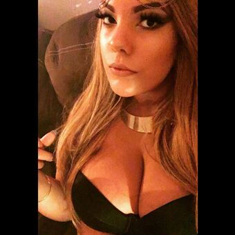 AlexisFoxx Meztelen Kiszivárgások OnlyFans Fotó 1