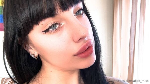 Alice Meztelen Kiszivárgások OnlyFans Fotó 18