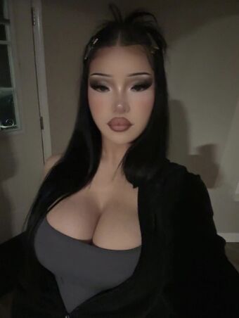 alinalvsu Meztelen Kiszivárgások OnlyFans Fotó 2