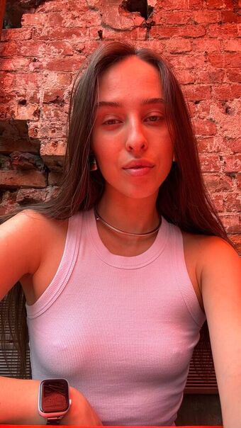 alinasollo Meztelen Kiszivárgások OnlyFans Fotó 15