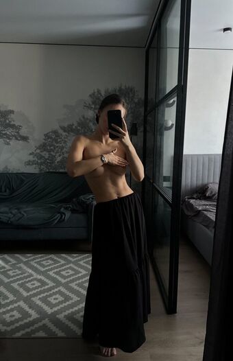 alinasollo Meztelen Kiszivárgások OnlyFans Fotó 35