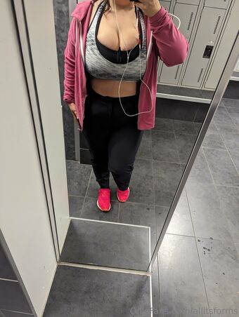 allitsforms Meztelen Kiszivárgások OnlyFans Fotó 17