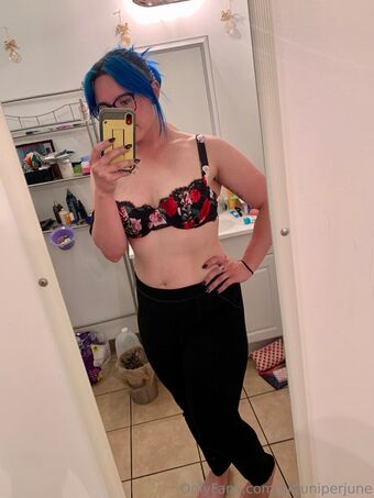 altjuniperjune Meztelen Kiszivárgások OnlyFans Fotó 17