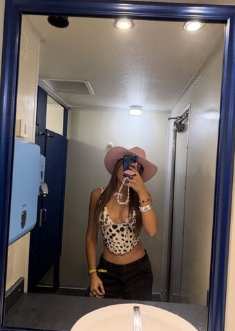 Amablitz Meztelen Kiszivárgások OnlyFans Fotó 4