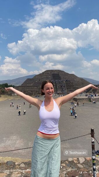 Amelie Manzoli Meztelen Kiszivárgások OnlyFans Fotó 277