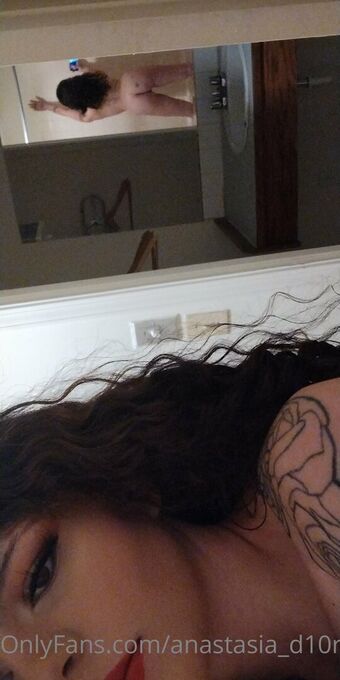 anastasia_d10r