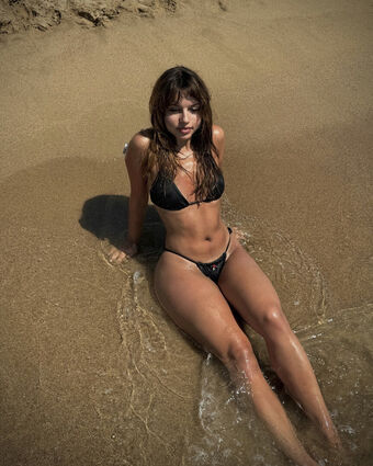 Anda Tohatan Meztelen Kiszivárgások OnlyFans Fotó 13