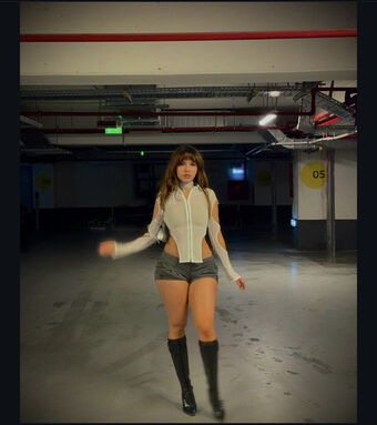 Anda Tohatan Meztelen Kiszivárgások OnlyFans Fotó 16