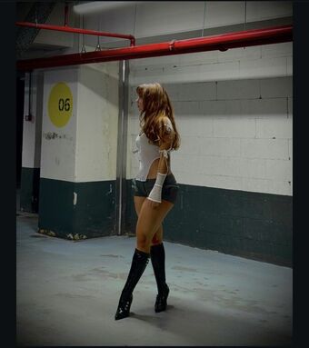 Anda Tohatan Meztelen Kiszivárgások OnlyFans Fotó 17