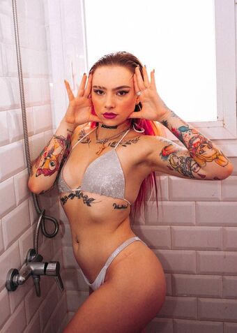 Angie Corine Meztelen Kiszivárgások OnlyFans Fotó 12