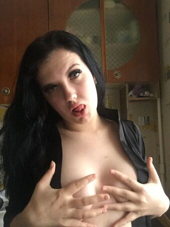 Anna302002 Meztelen Kiszivárgások OnlyFans Fotó 2
