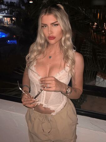 Annchenaugustine Meztelen Kiszivárgások OnlyFans Fotó 19