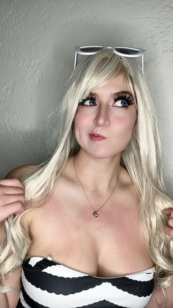 Anniemon Meztelen Kiszivárgások OnlyFans Fotó 54