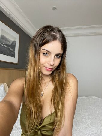 ariajonnes Meztelen Kiszivárgások OnlyFans Fotó 1