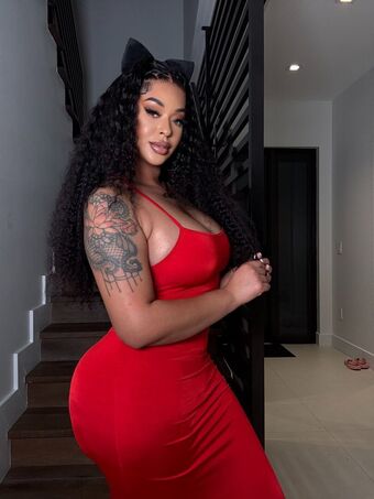 ASSZILLA Meztelen Kiszivárgások OnlyFans Fotó 739