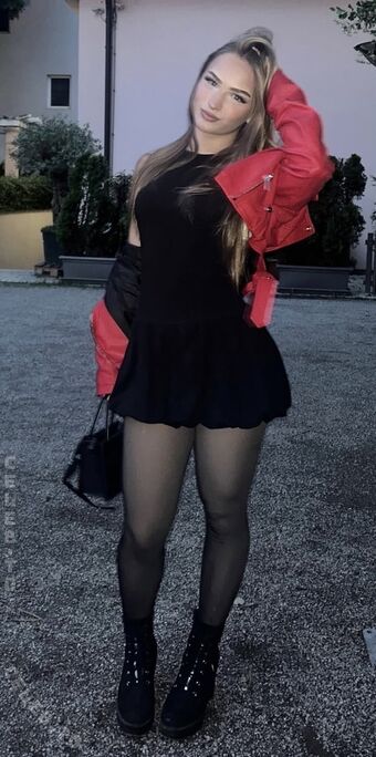 Athinque Meztelen Kiszivárgások OnlyFans Fotó 13