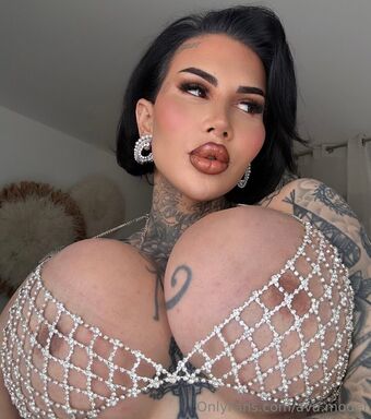 ava.model Meztelen Kiszivárgások OnlyFans Fotó 5