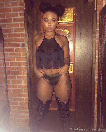 averyjane Meztelen Kiszivárgások OnlyFans Fotó 16