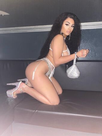 Ayleenbella Meztelen Kiszivárgások OnlyFans Fotó 10