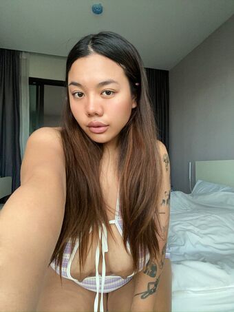 Badchi Meztelen Kiszivárgások OnlyFans Fotó 3