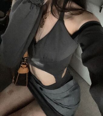 basedlilv Meztelen Kiszivárgások OnlyFans Fotó 30