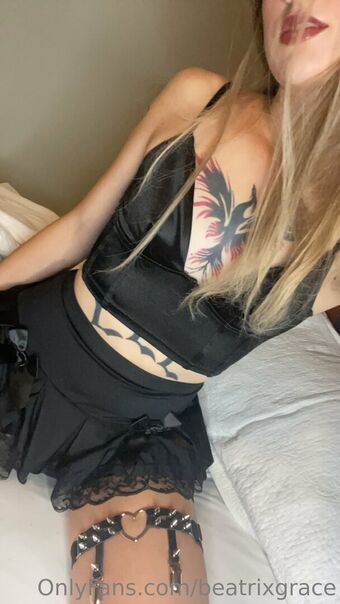 beatrixgrace Meztelen Kiszivárgások OnlyFans Fotó 18