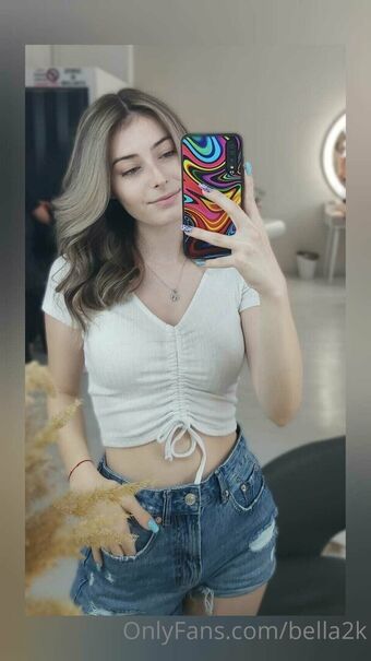 bella2k Meztelen Kiszivárgások OnlyFans Fotó 9