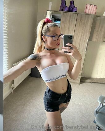 bellaacox