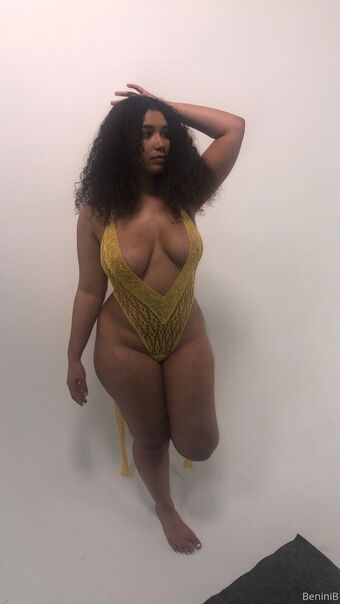 BeniniB Meztelen Kiszivárgások OnlyFans Fotó 1