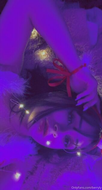 berryly Meztelen Kiszivárgások OnlyFans Fotó 34