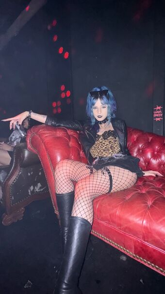 Binx Meztelen Kiszivárgások OnlyFans Fotó 38