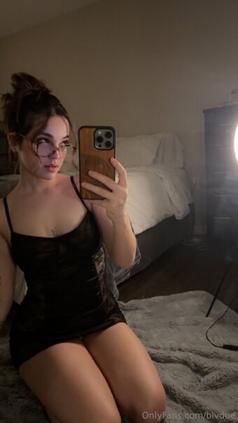 bivdoe Meztelen Kiszivárgások OnlyFans Fotó 15