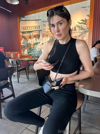 blackate Meztelen Kiszivárgások OnlyFans Fotó 9