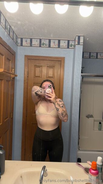bombshellbethany Meztelen Kiszivárgások OnlyFans Fotó 15