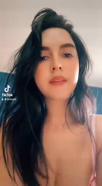 Brihattt Meztelen Kiszivárgások OnlyFans Fotó 2