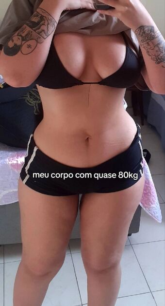 Brizsinha Meztelen Kiszivárgások OnlyFans Fotó 2
