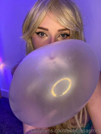 bubblesasmrx Meztelen Kiszivárgások OnlyFans Fotó 4