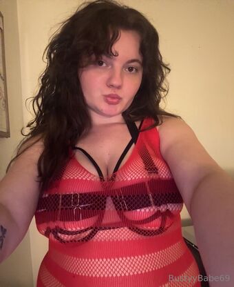 bustyybabe69 Meztelen Kiszivárgások OnlyFans Fotó 2