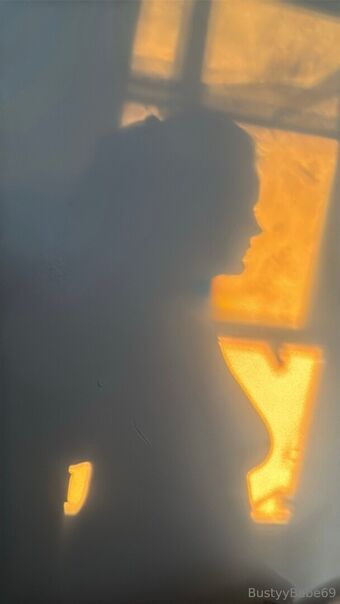 bustyybabe69 Meztelen Kiszivárgások OnlyFans Fotó 5