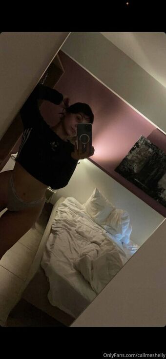 callmeshelly