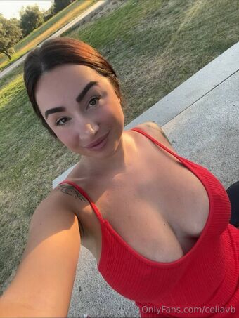 celiavb Meztelen Kiszivárgások OnlyFans Fotó 33