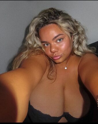 Cescax Meztelen Kiszivárgások OnlyFans Fotó 7