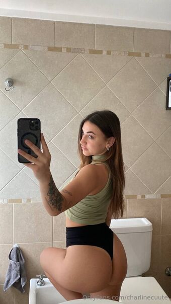 Charline Meztelen Kiszivárgások OnlyFans Fotó 1