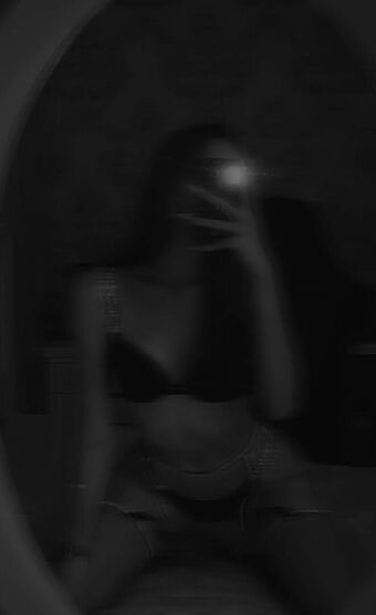 Chatingless Meztelen Kiszivárgások OnlyFans Fotó 1